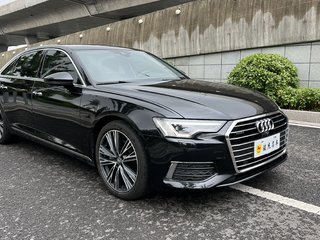 奥迪A6L 45TFSI 2.0T 自动 臻选动感型 