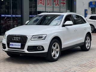 奥迪Q5 40TFSI 2.0T 自动 进取型 