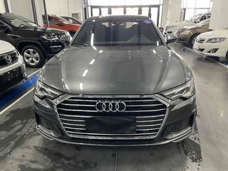 奥迪A6L 40TFSI 2.0T 自动 豪华致雅型 