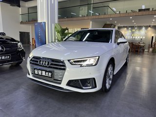 奥迪A4L 40TFSI 2.0T 自动 时尚型 