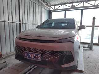 北京汽车魔方 1.5T 自动 钻石版 