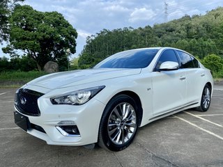 英菲尼迪Q50L 2.0T 自动 逸享版 