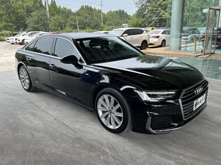 奥迪A6L 45TFSI 2.0T 自动 臻选动感型 