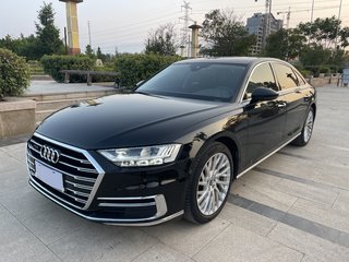 奥迪A8L 50 3.0T 自动 豪华型 