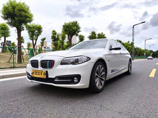 宝马5系 528Li 2.0T 自动 领先型 