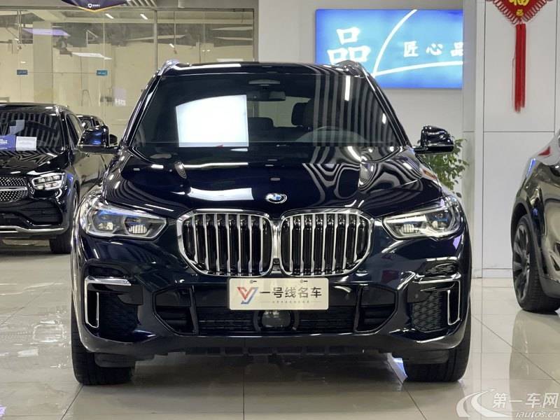 宝马X5 xDrive40Li 2022款 3.0T 自动 改款M运动套装 (国Ⅵ) 