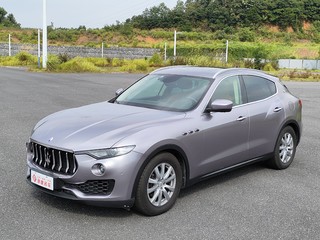 玛莎拉蒂Levante 3.0T 