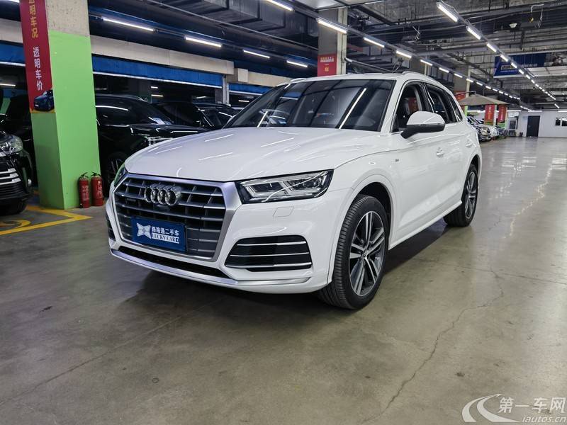 奥迪Q5L 40TFSI 2020款 2.0T 自动 荣享时尚型 (国Ⅵ) 