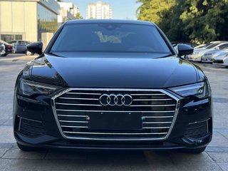 奥迪A6L 40TFSI 2.0T 自动 豪华致雅型 