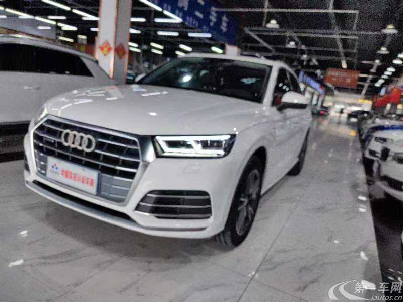 奥迪Q5L 40TFSI 2020款 2.0T 自动 改款荣享时尚型 (国Ⅵ) 