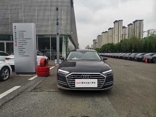 奥迪A8L 50 3.0T 自动 舒适型 