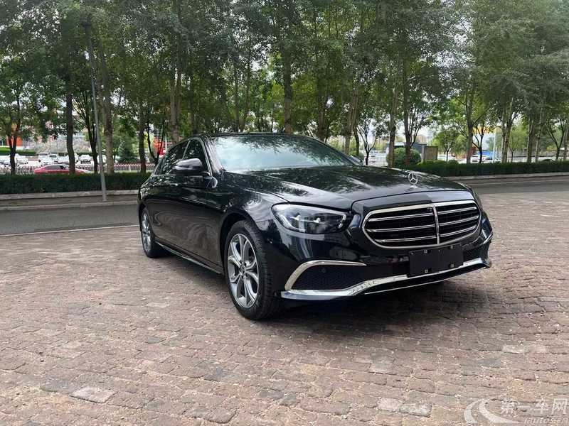 奔驰E级 E300L 2021款 2.0T 自动 汽油 尊贵型 (国Ⅵ) 