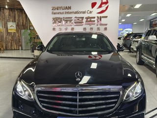 奔驰E级 E300L 2.0T 自动 时尚型 