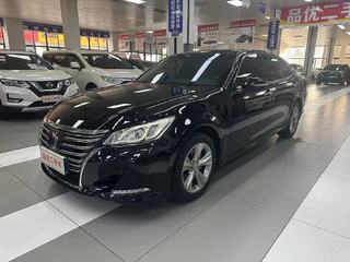 丰田皇冠 2.0T 