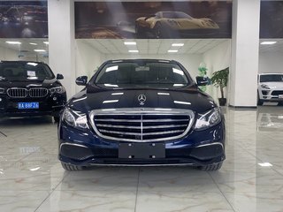 奔驰E级 E300L 2.0T 自动 运动豪华型 