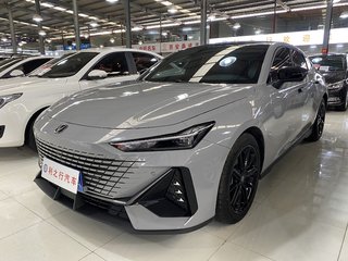 长安UNI-V 1.5T 自动 运动版 