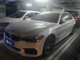 宝马5系 530Li 2.0T 自动 领先型M运动套装 