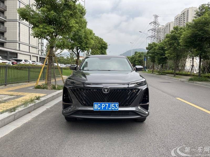 长安CS75 PLUS 第二代 2022款 1.5T 自动 尊贵型 (国Ⅵ) 