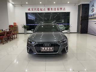 奥迪A4L 40TFSI 2.0T 自动 豪华动感型 