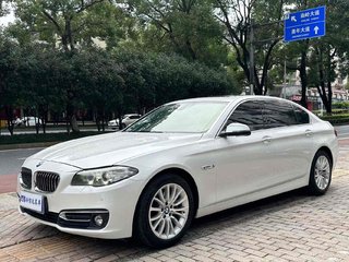 宝马5系 525Li 2.0T 自动 豪华设计套装 