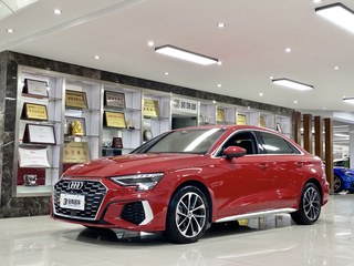 奥迪A3 L35TFSI 1.4T 自动 Limousine进取运动型 