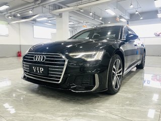 奥迪A6L 40TFSI 2.0T 自动 豪华动感型 