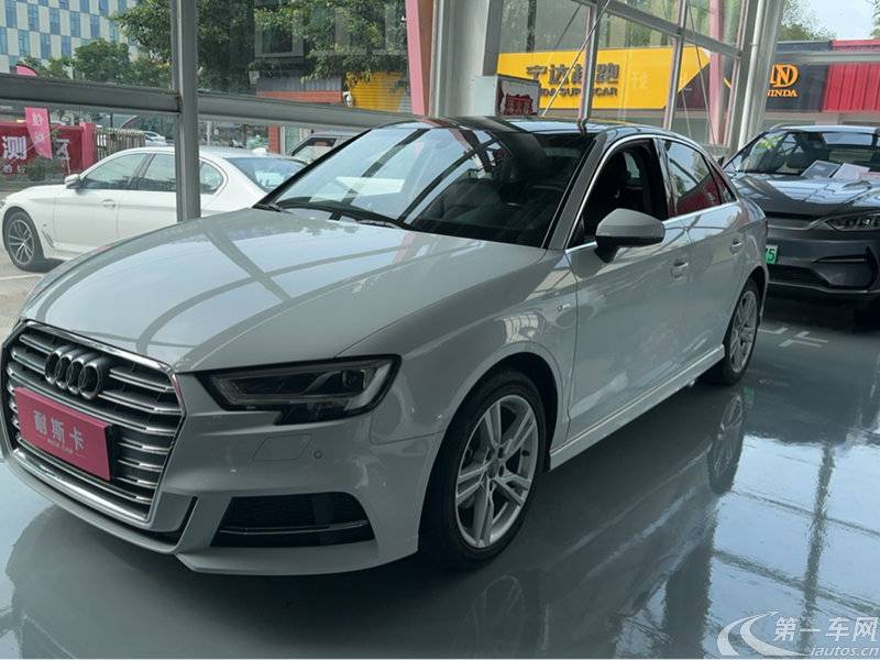 奥迪A3 35TFSI 2020款 1.4T 自动 时尚型Limousine (国Ⅴ) 