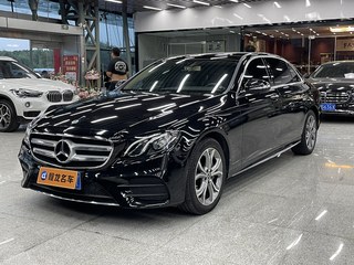 奔驰E级 E300L 2.0T 自动 运动时尚型改款 