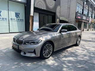 宝马3系 325Li 2.0T 自动 首发版 