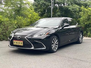 雷克萨斯ES 200 