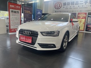 奥迪A4L 35TFSI 2.0T 自动 标准型 