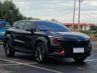 长安UNI-T 1.5T 自动 尊贵型 