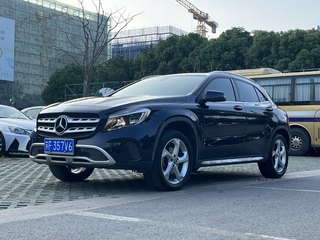 奔驰GLA 200 1.6T 自动 动感型 