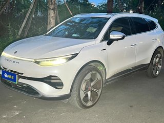 腾势X PHEV 2.0T 自动 旗舰版 