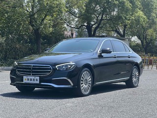 奔驰E级 E300L 2.0T 自动 时尚型 