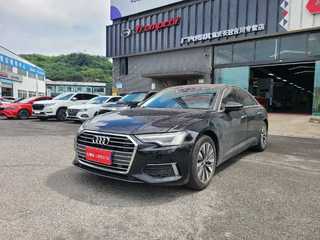 奥迪A6L 45TFSI 2.0T 自动 臻选致雅型 