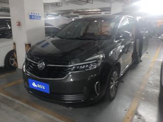 别克GL8 陆上公务舱 2.0T 自动 652T尊贵型 