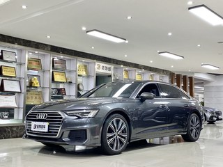 奥迪A6L 45TFSI 