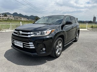 汉兰达 2.0T 豪华版 