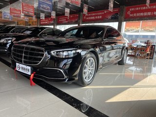 奔驰S级 S450L 3.0T 自动 4MATIC臻藏版 