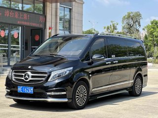 奔驰威霆 商务版 