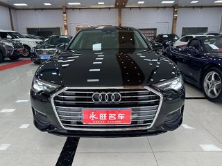 奥迪A6L 45TFSI 2.0T 自动 臻选致雅型 