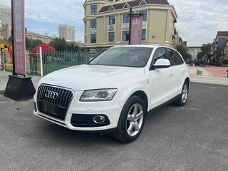 奥迪Q5 40TFSI 2.0T 自动 进取型 