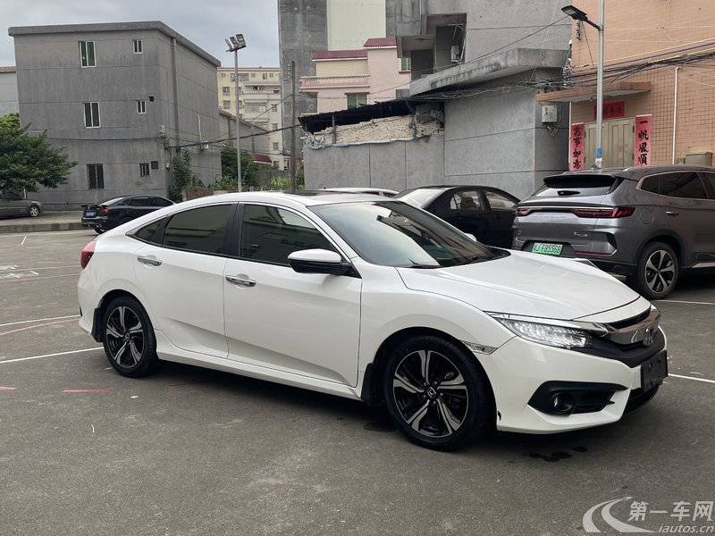 本田思域 2016款 1.5T 自动 尊贵版220TURBO (国Ⅴ) 