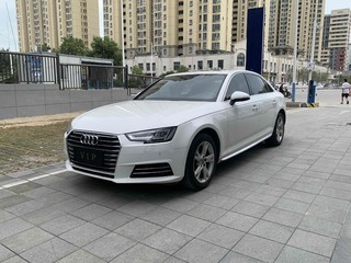 奥迪A4L 40TFSI 2.0T 自动 30周年进取型 