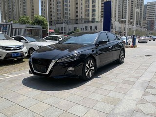 天籁 2.0L XL舒适版 