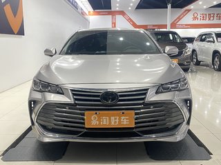 丰田亚洲龙 2.5L 自动 豪华版 