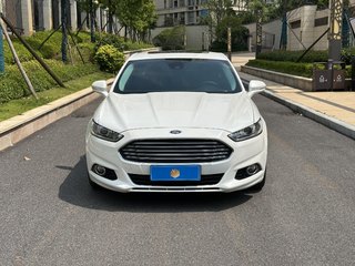 福特蒙迪欧 致胜 2.0L 自动 GTDi200时尚型 