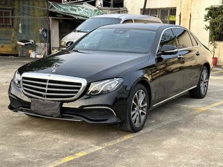 奔驰E级 E300L 2.0T 自动 时尚型 