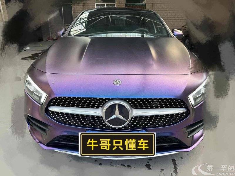 奔驰A级 A200L 2019款 1.3T 自动 运动轿车版 (国Ⅵ) 